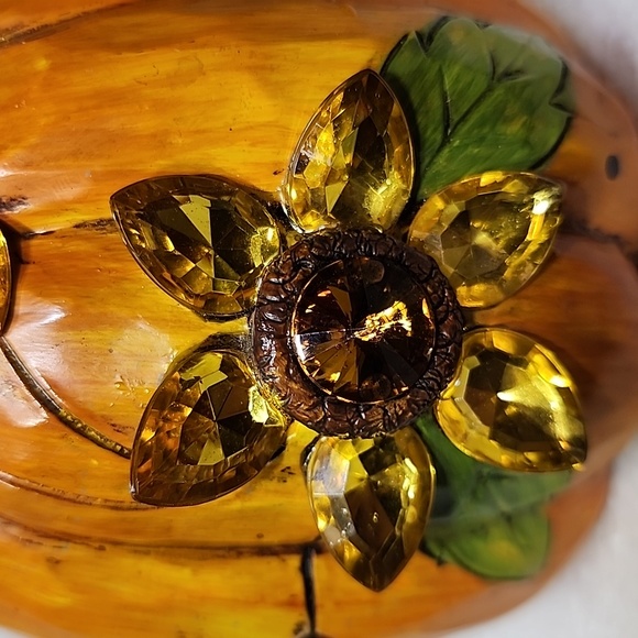 Pumpkin embellished with Rhinestones New - Picture 4 of 4